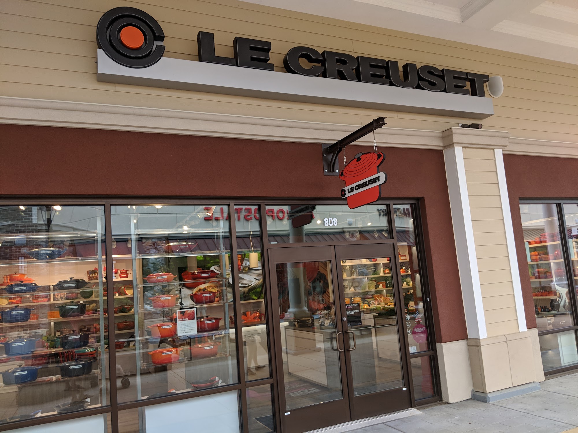 Le Creuset Outlet Store