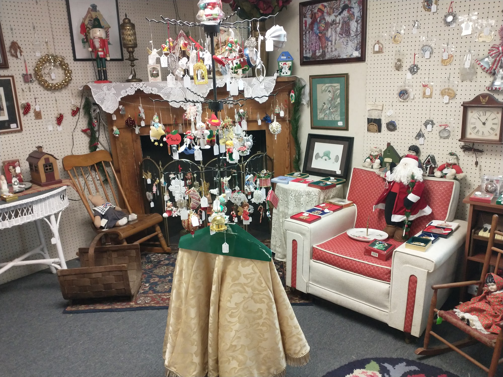 Valley View Antiques