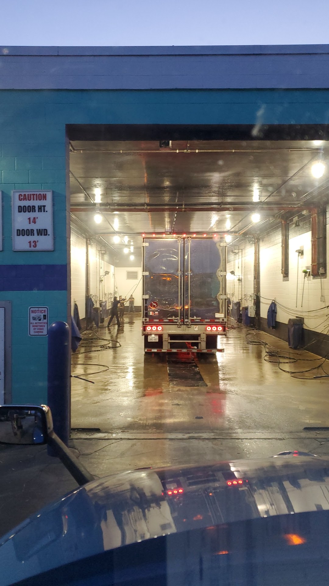 Blue Beacon Truck Wash of Raphine, VA