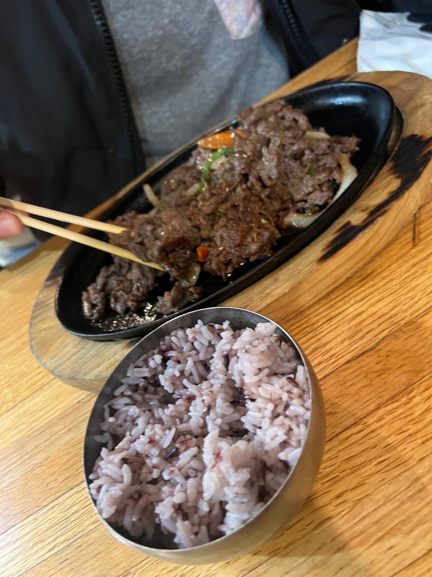 Maru Korean Cuisine & Sushi