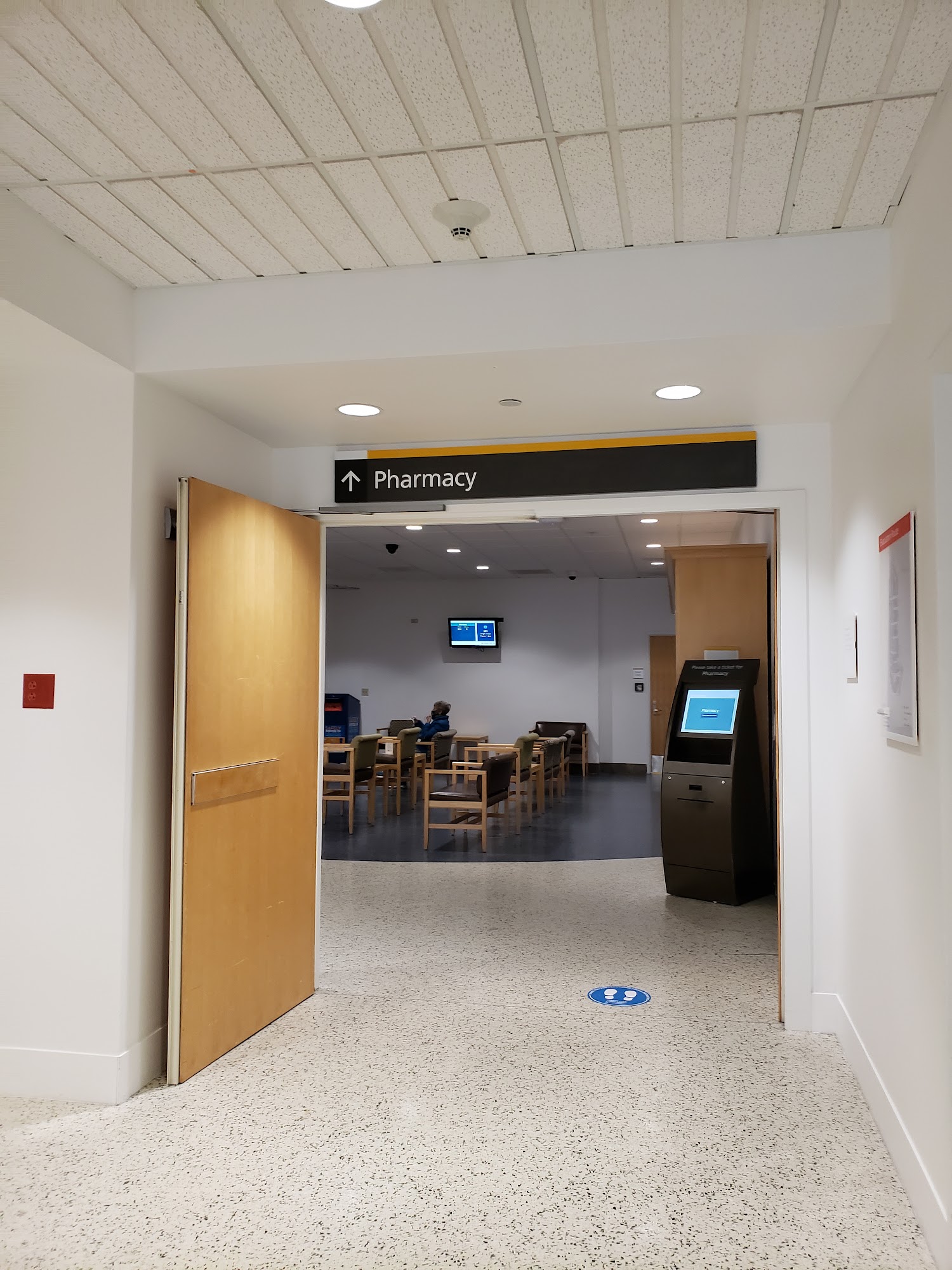Pharmacy | Kaiser Permanente Bellevue Medical Center