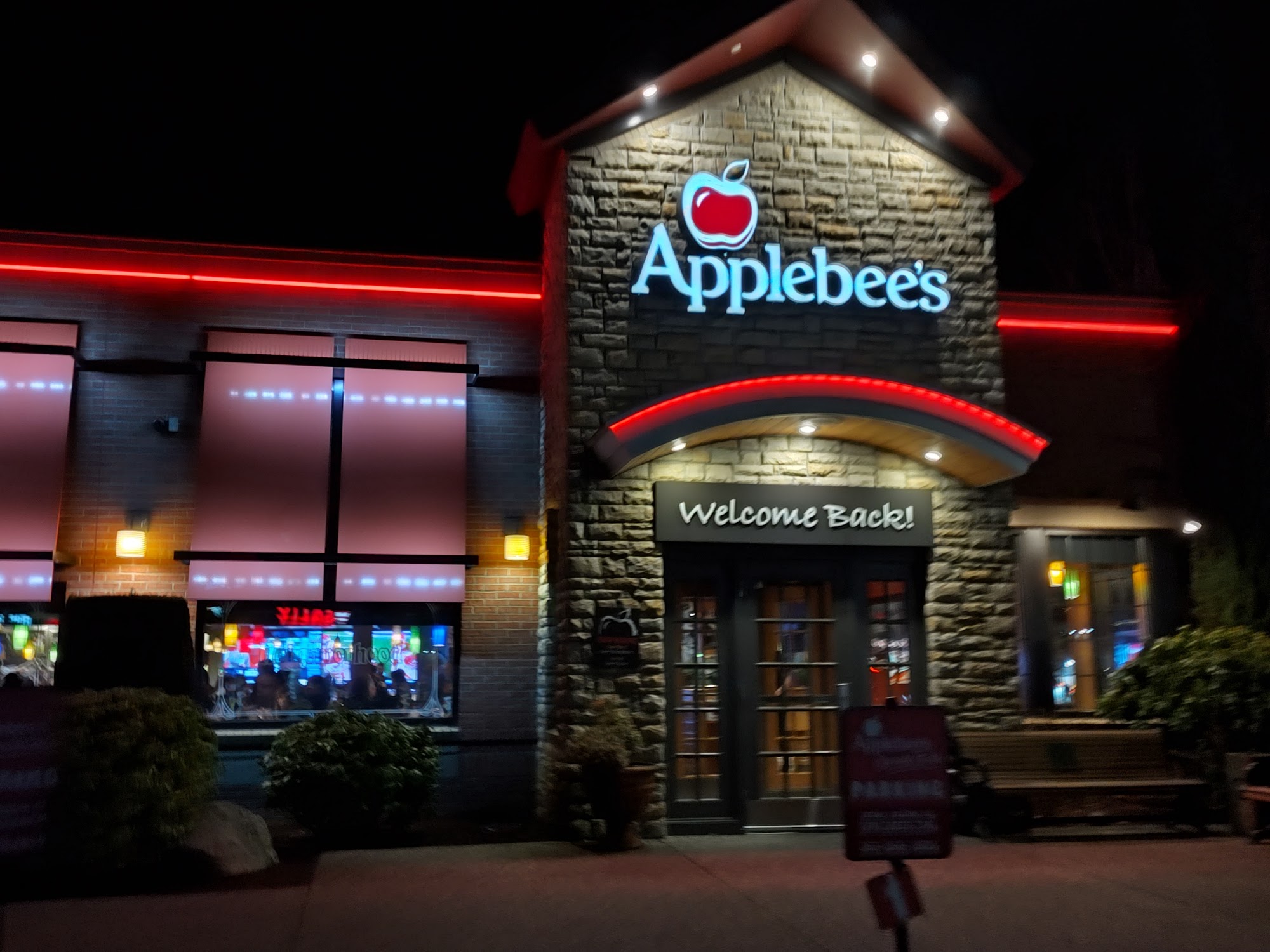 Applebee's Grill + Bar