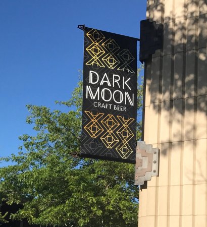 Dark Moon Craft Beer & Wine