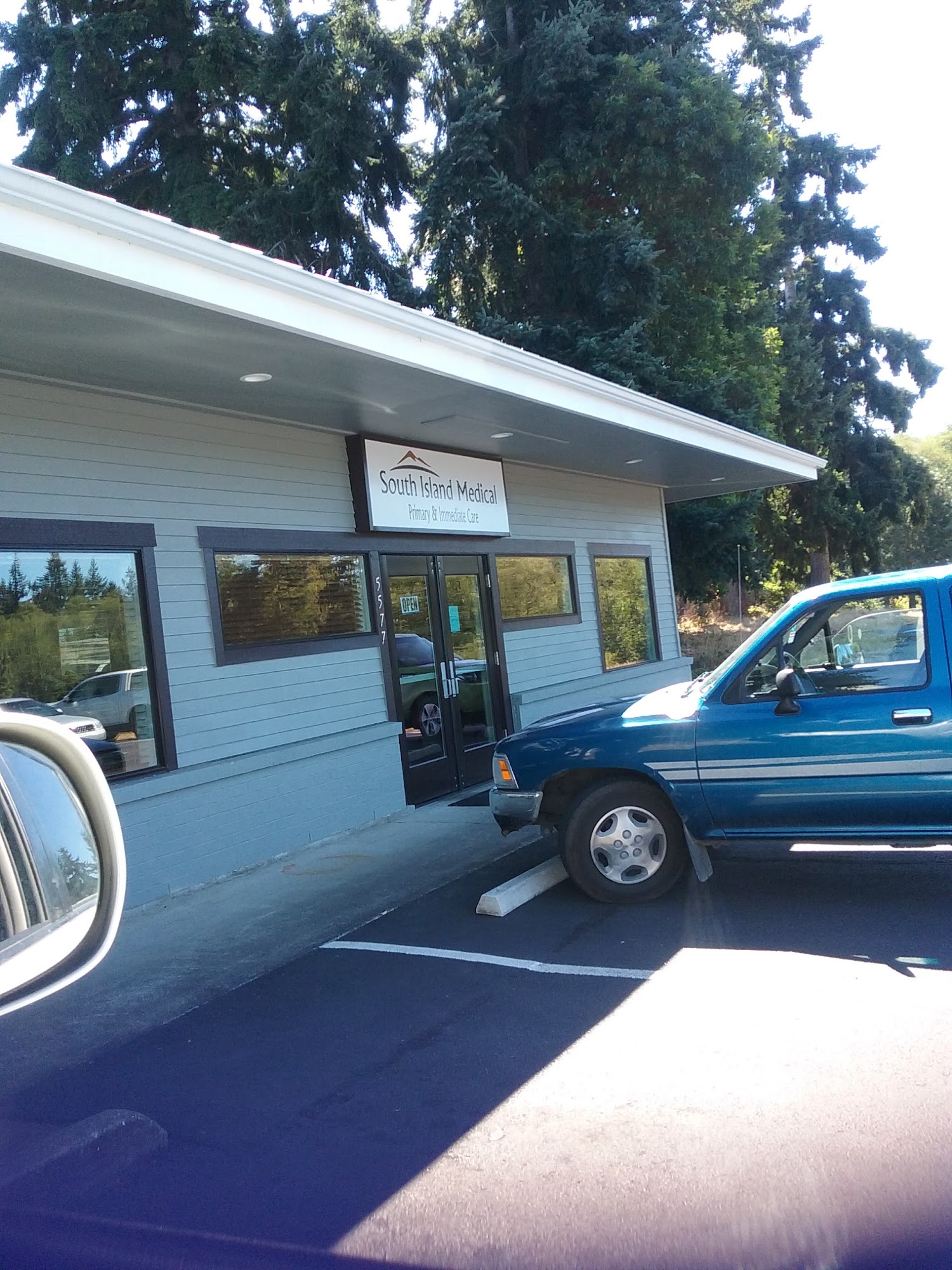 South Island Medical 5577 Van Barr Pl, Freeland Washington 98249