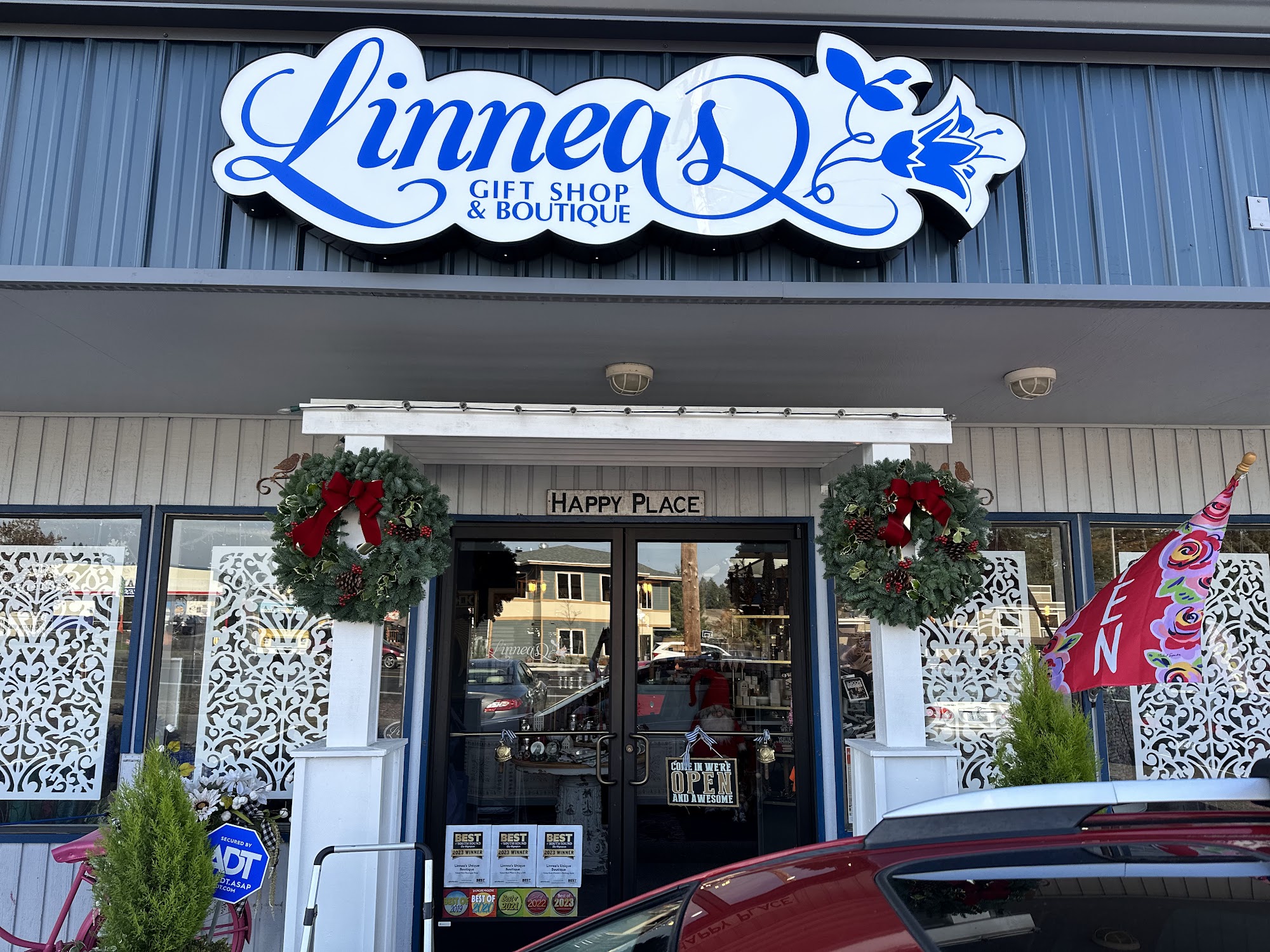 Linnea's Unique Boutique