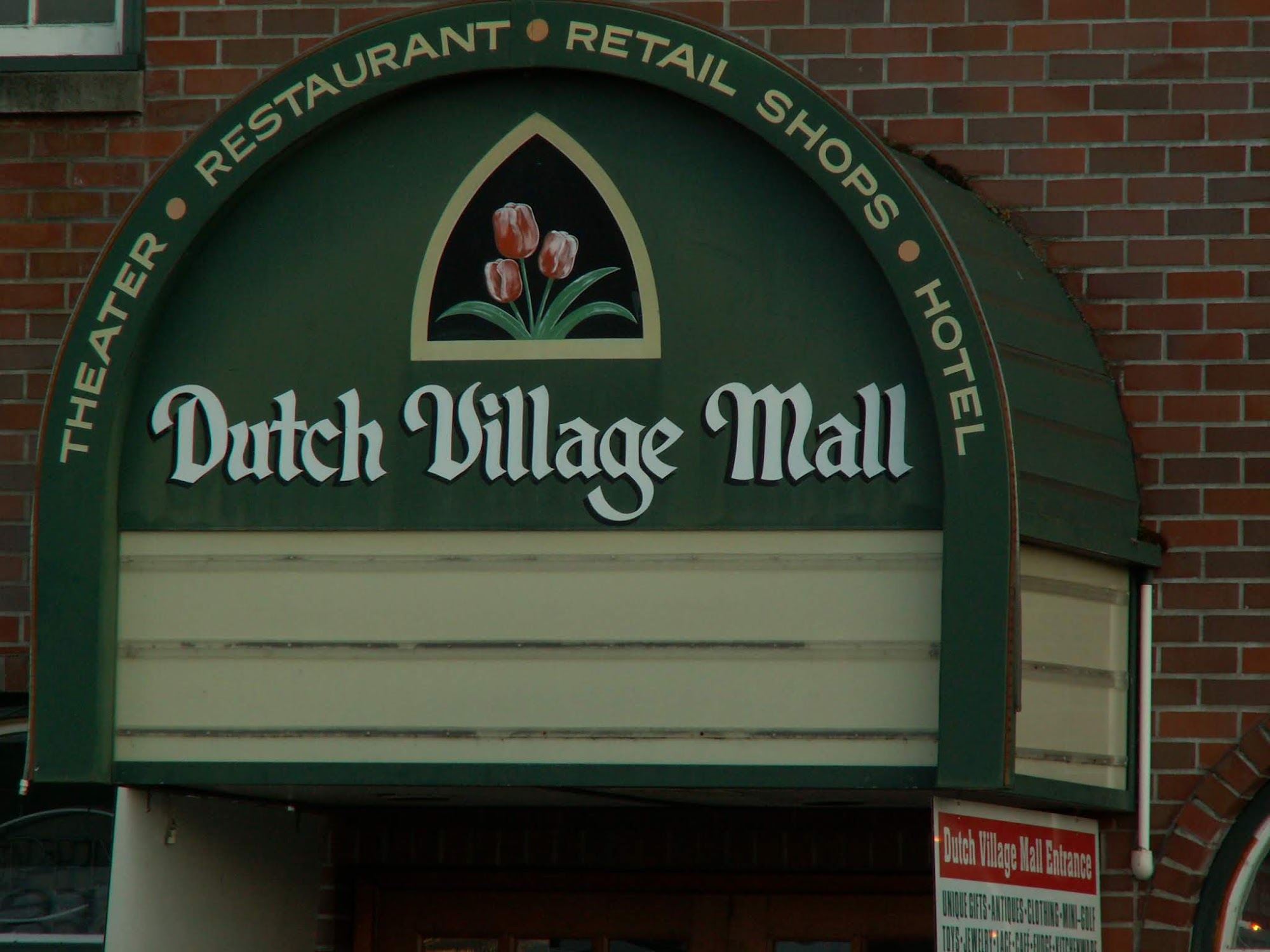 Dutch Village Mall