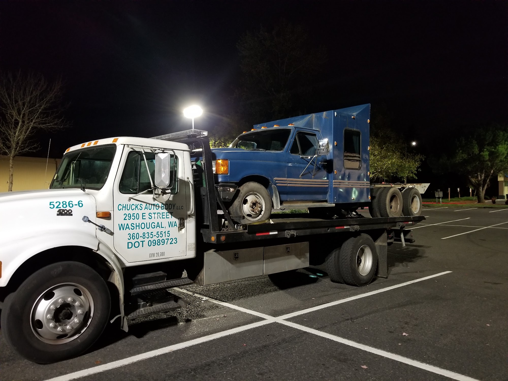 Chucks Towing