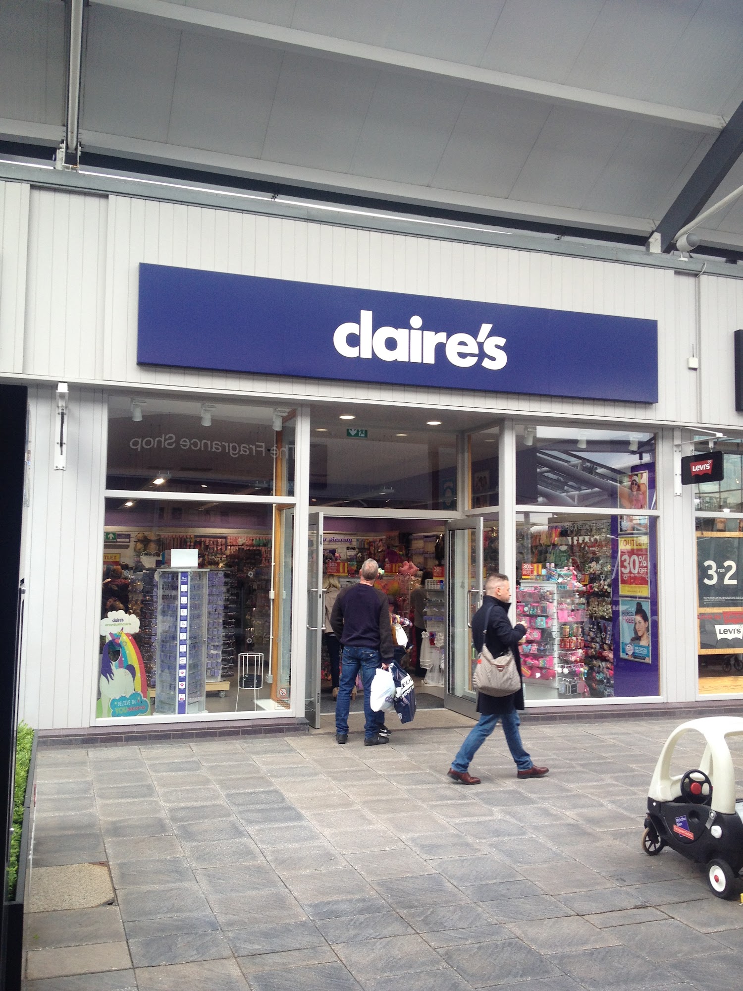 Claire's