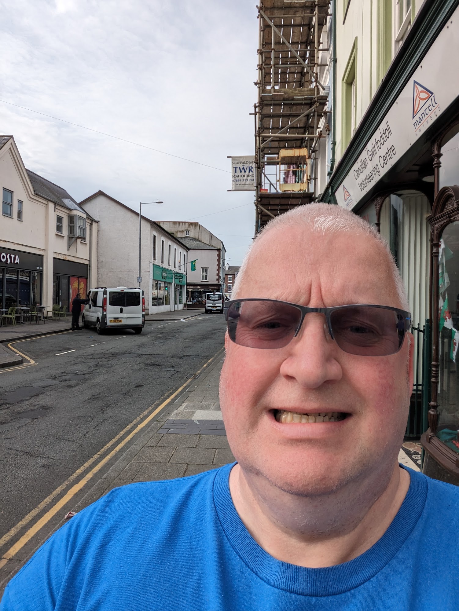 Specsavers Opticians and Audiologists - Caernarfon