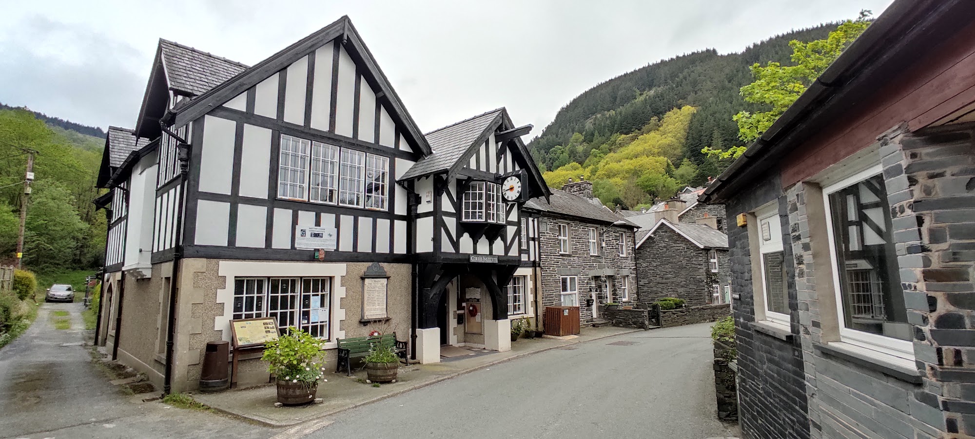 Corris Post Office