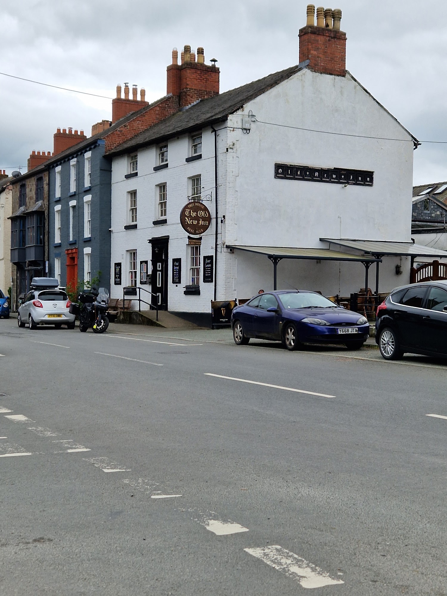 The Old New Inn