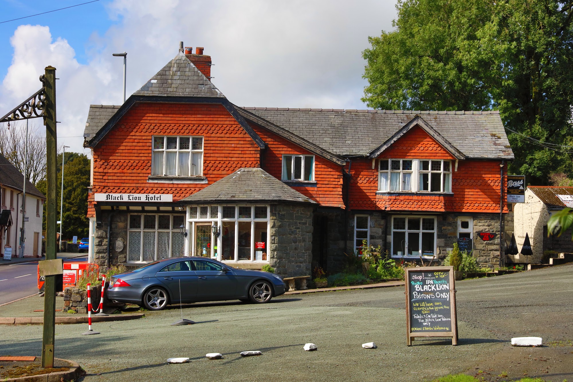 Black Lion Hotel
