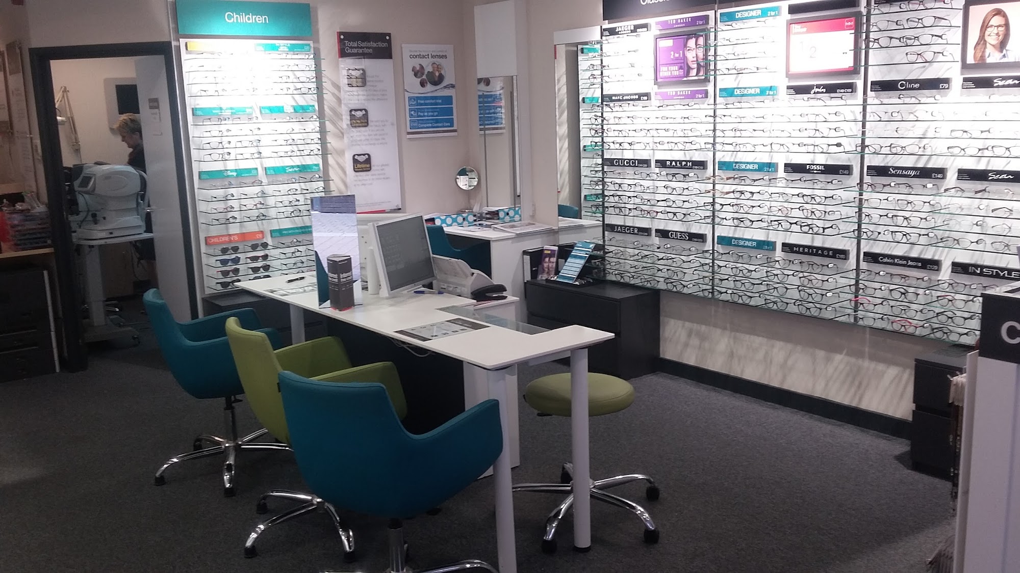 Vision Express Opticians - Mold