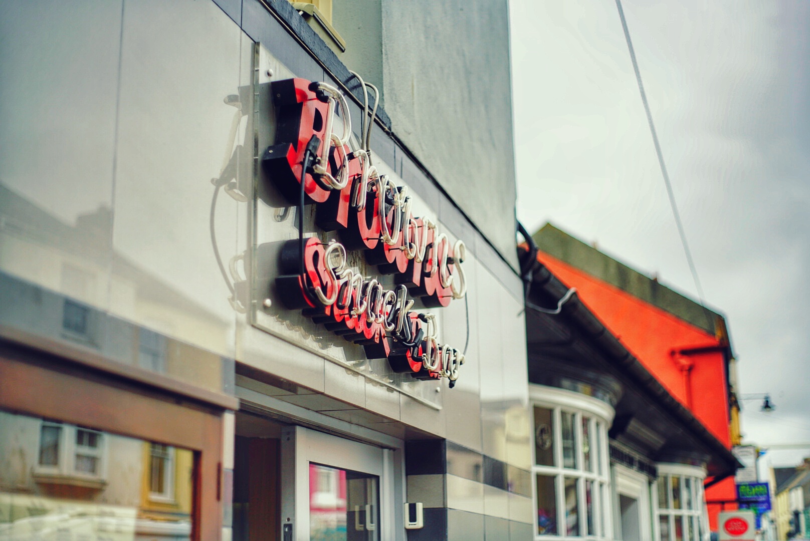 Brown's Cafe 51 Main St, Pembroke