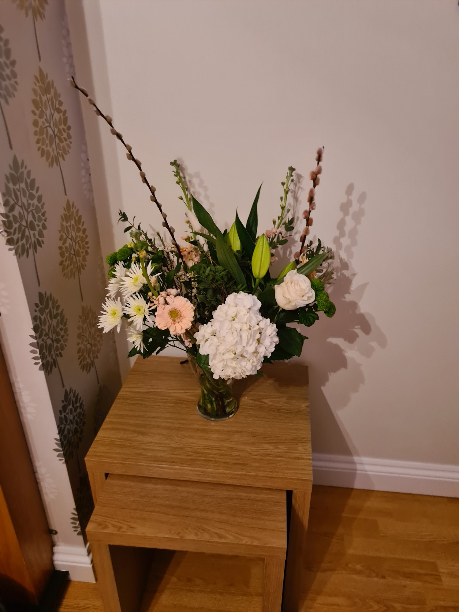 A J Guttridge The Florist