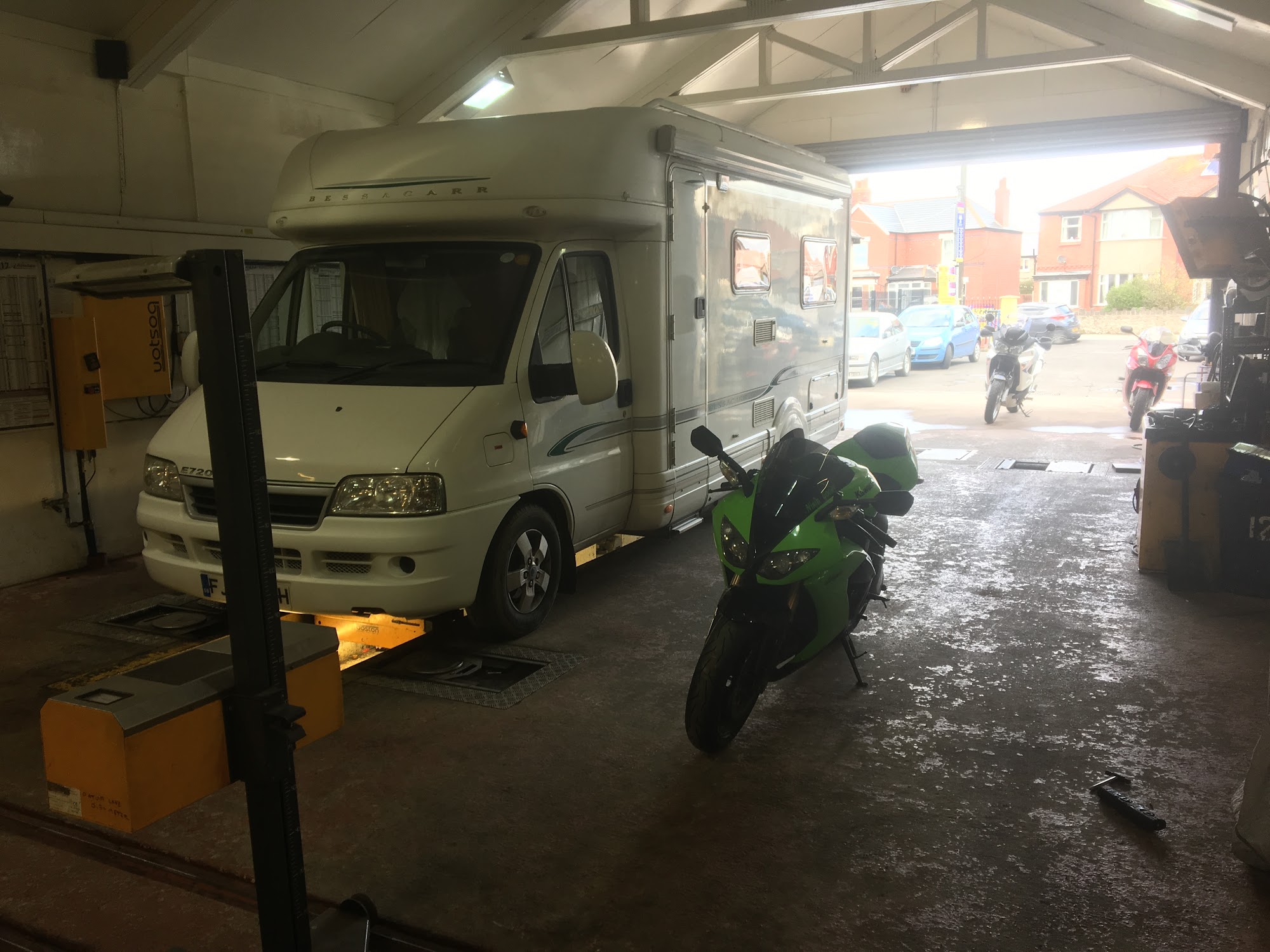 Garage Mot Rhyl