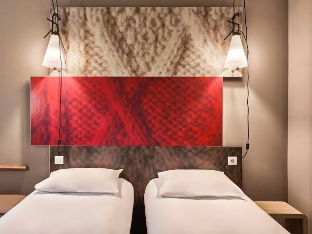 ibis Swansea