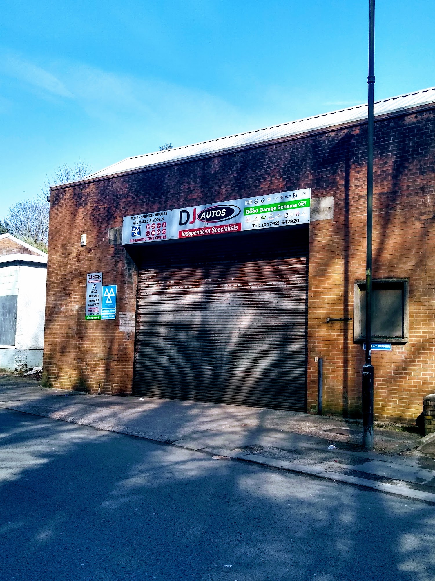 D J Autos Swansea