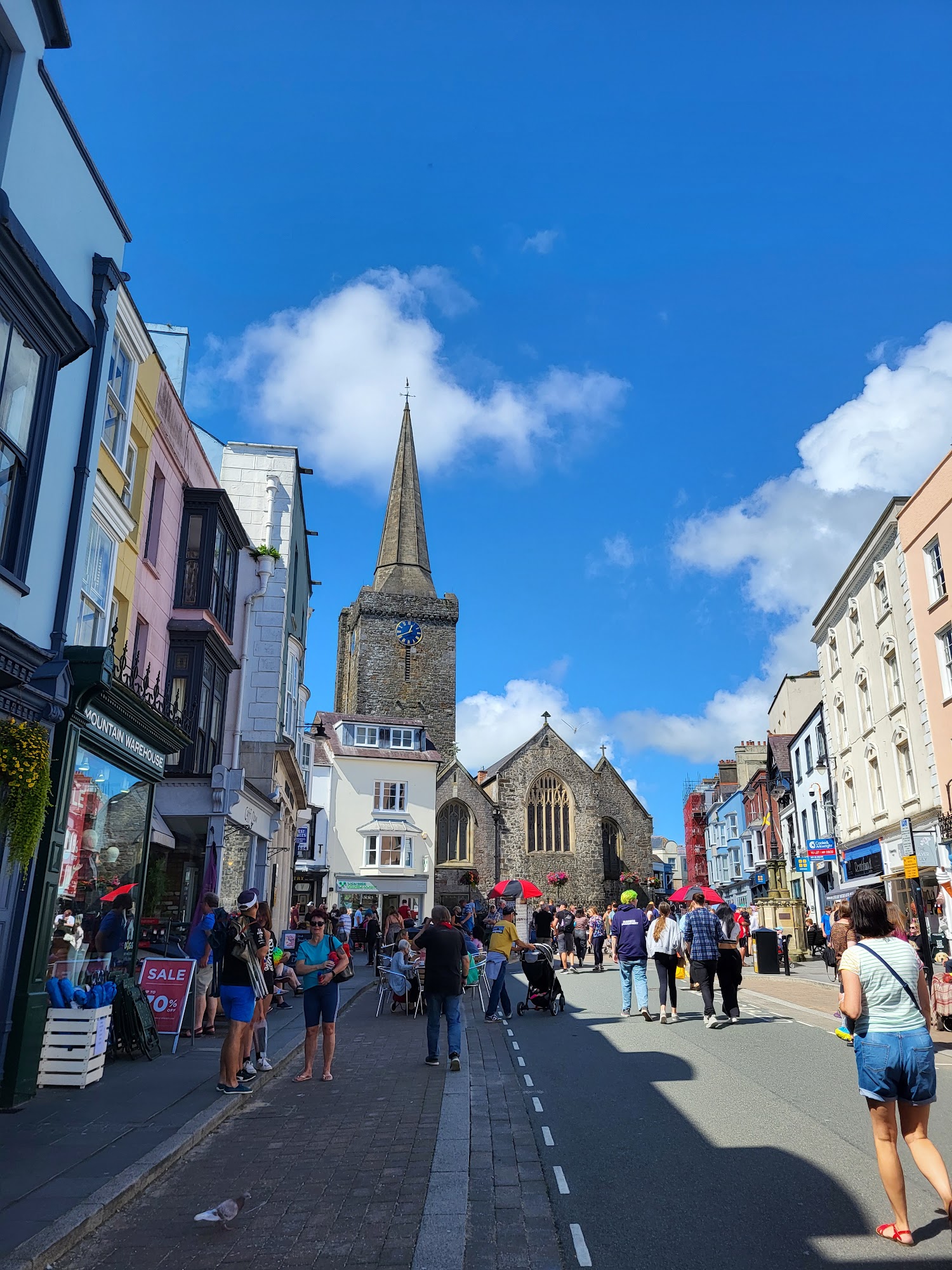 Mountain Warehouse Tenby