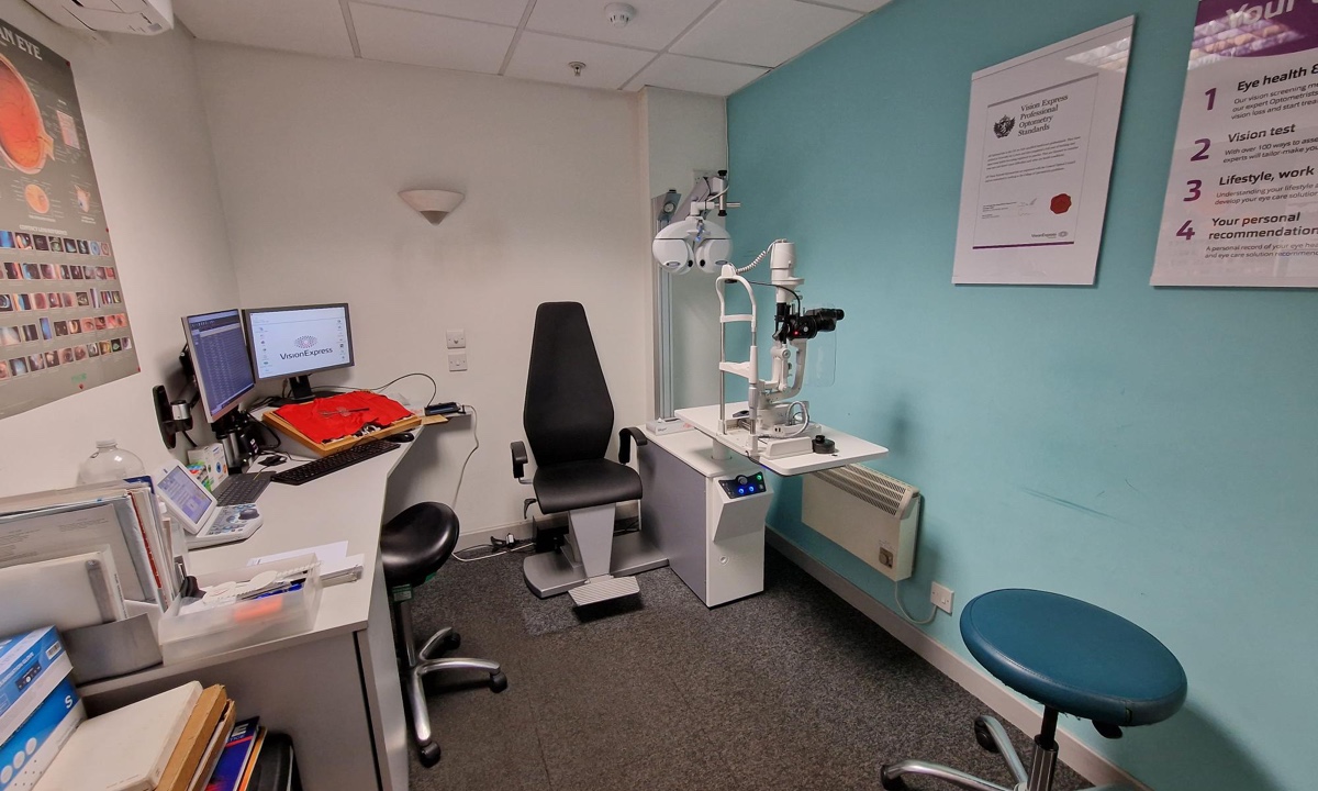 Vision Express Opticians - Leamington Spa - The Royal Priors Shopping Centre