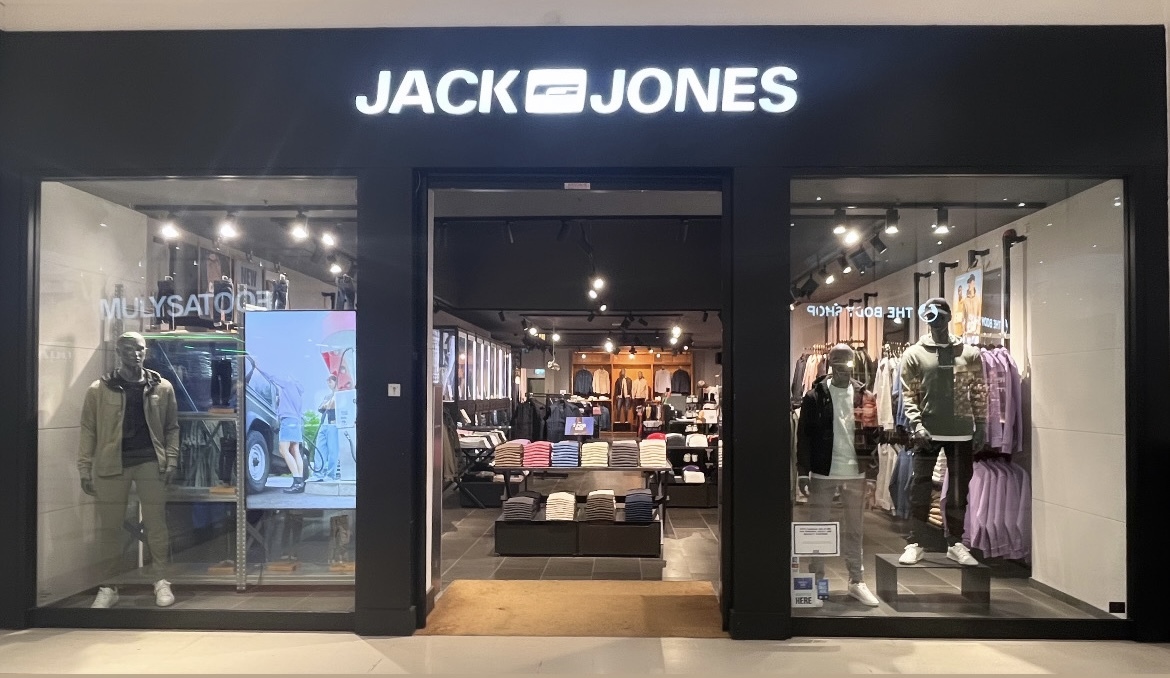 JACK & JONES