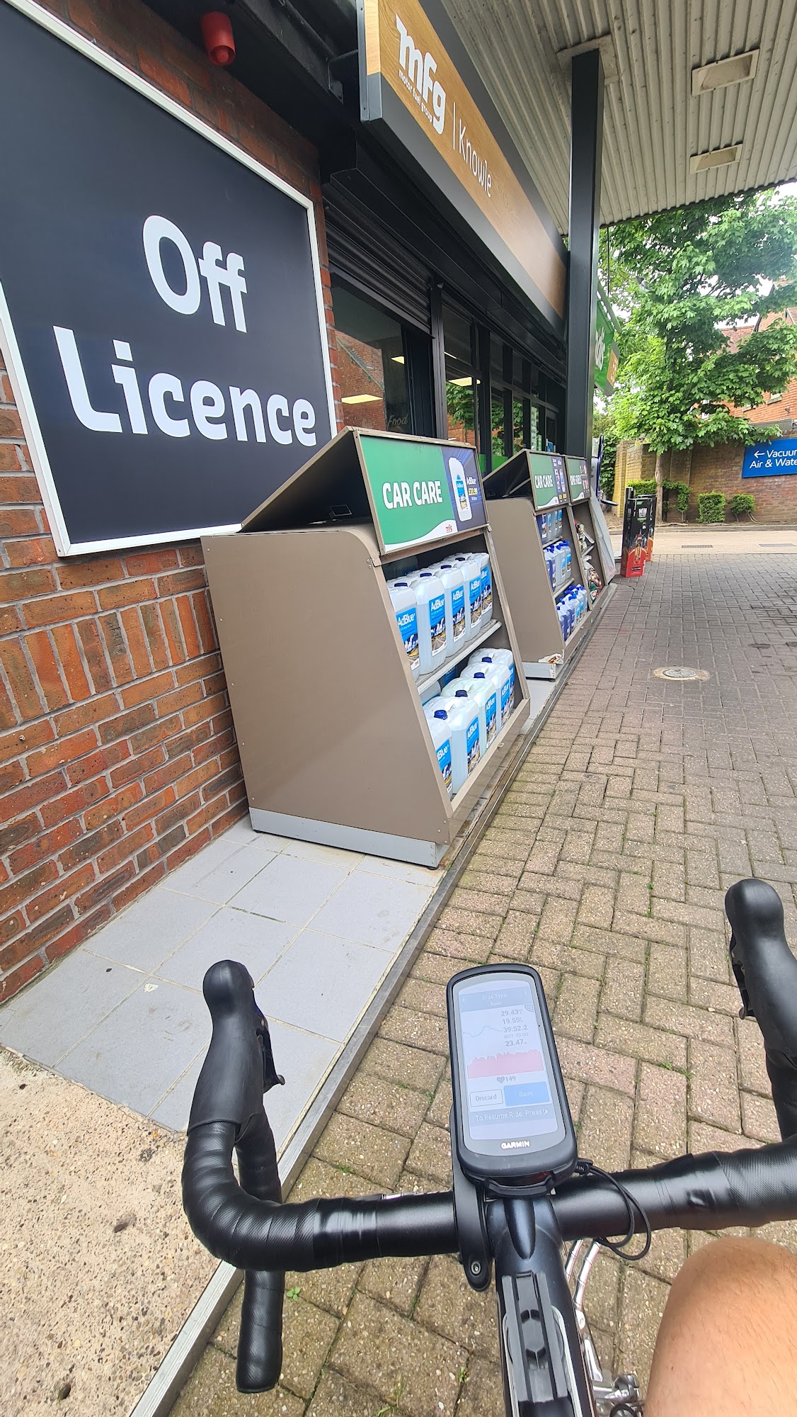 MFG Knowle, Esso Londis