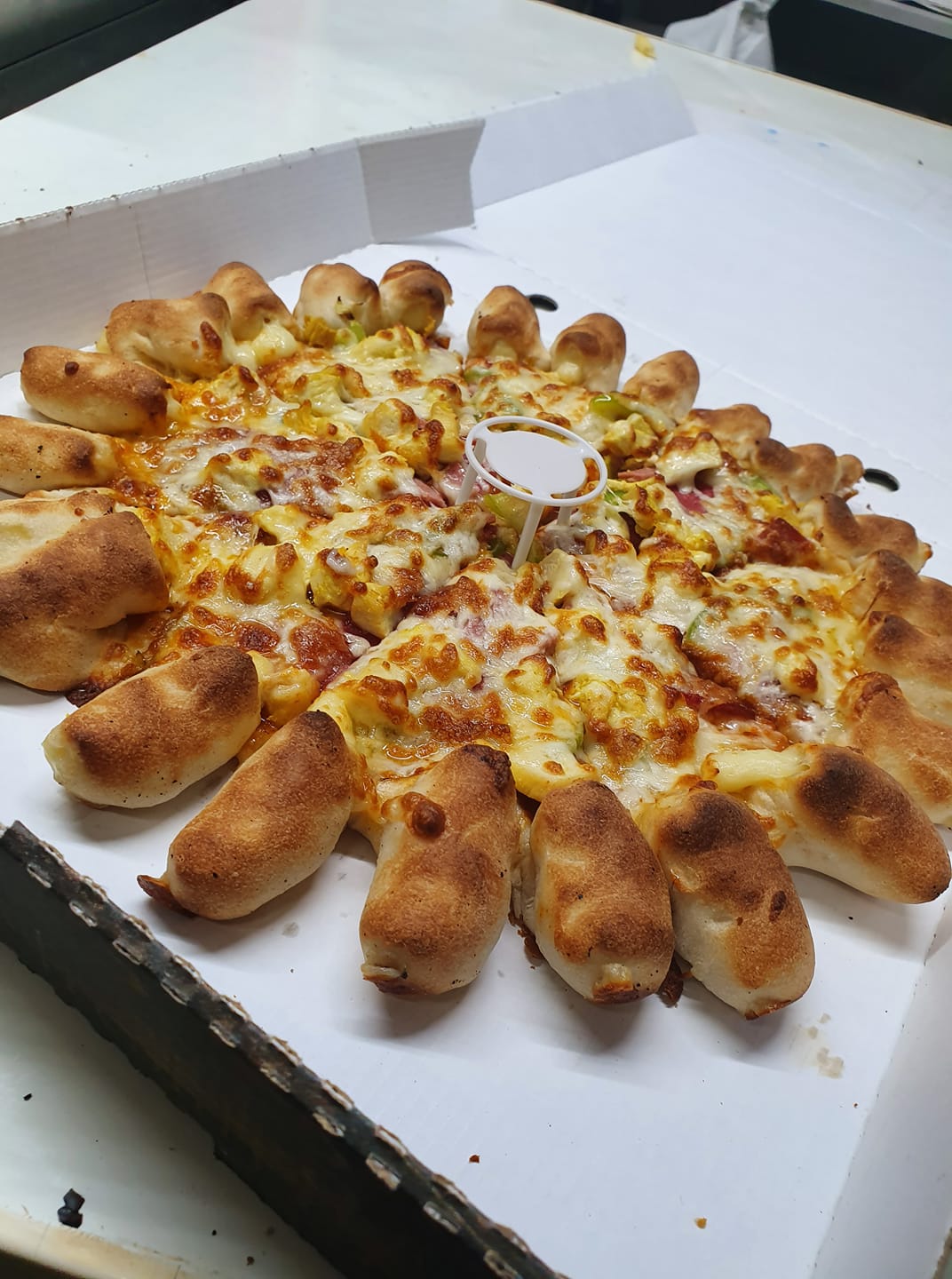 Pizza Palace Scholes 10 Westfield Ln, Bradford, Scholes, Cleckheaton