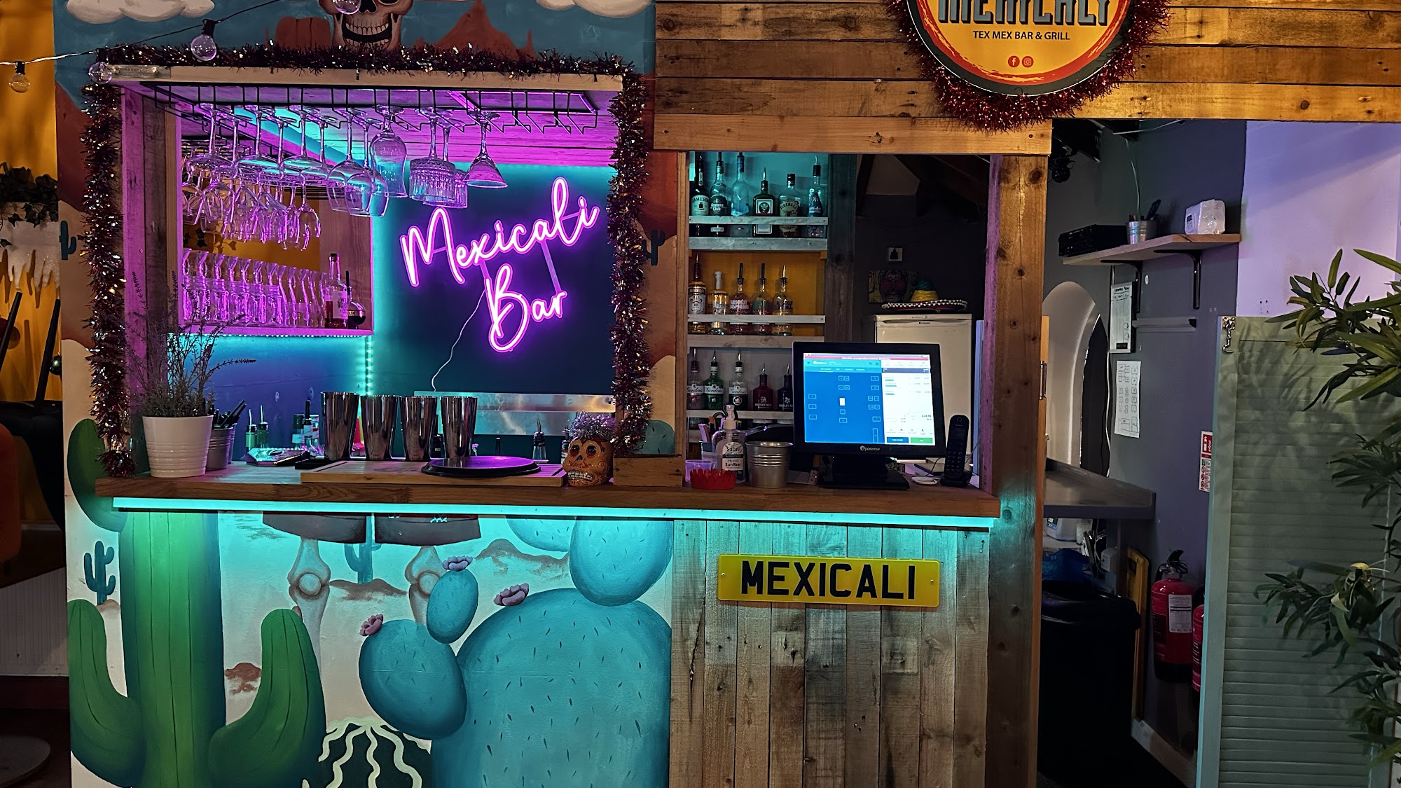 Mexicali Stable Court, Holmfirth