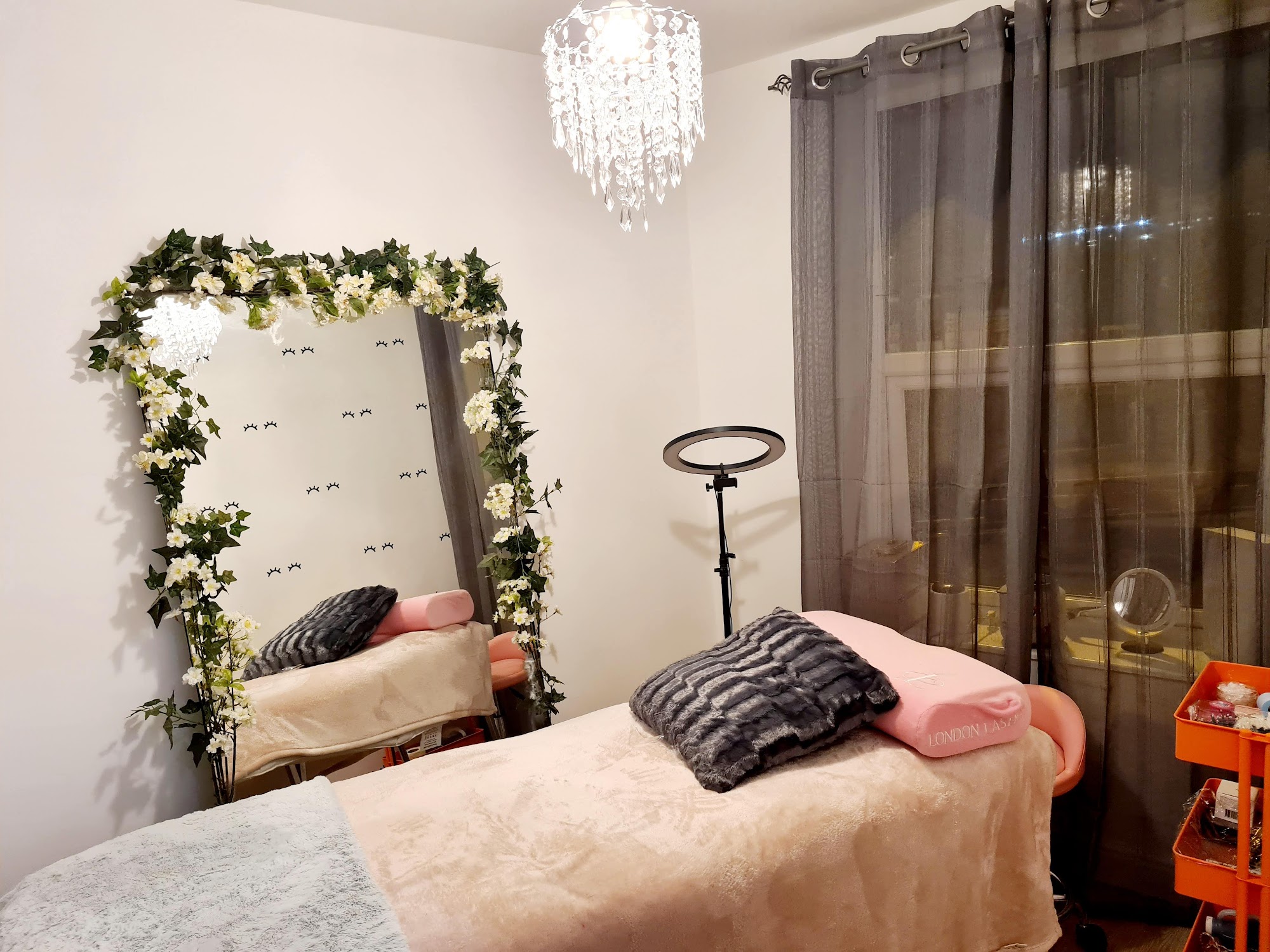 Si Sanches Salon