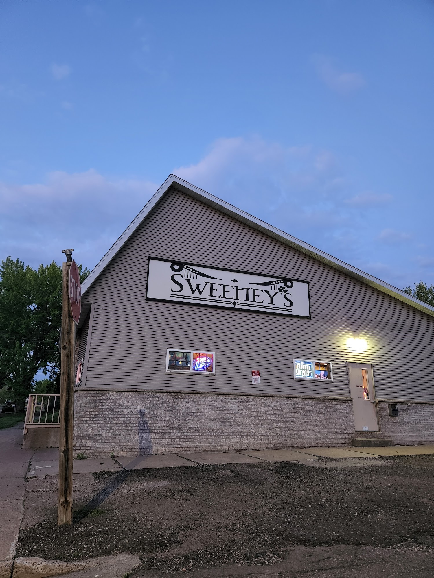Sweeney's Pub & Grub