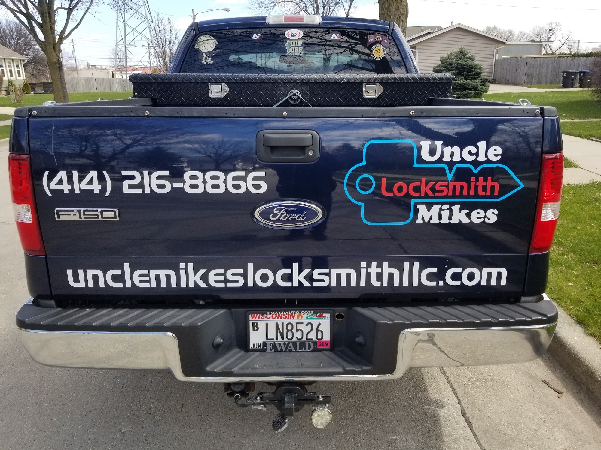 Uncle Mikes Locksmith 3101 E Holmes Ave, Cudahy Wisconsin 53110