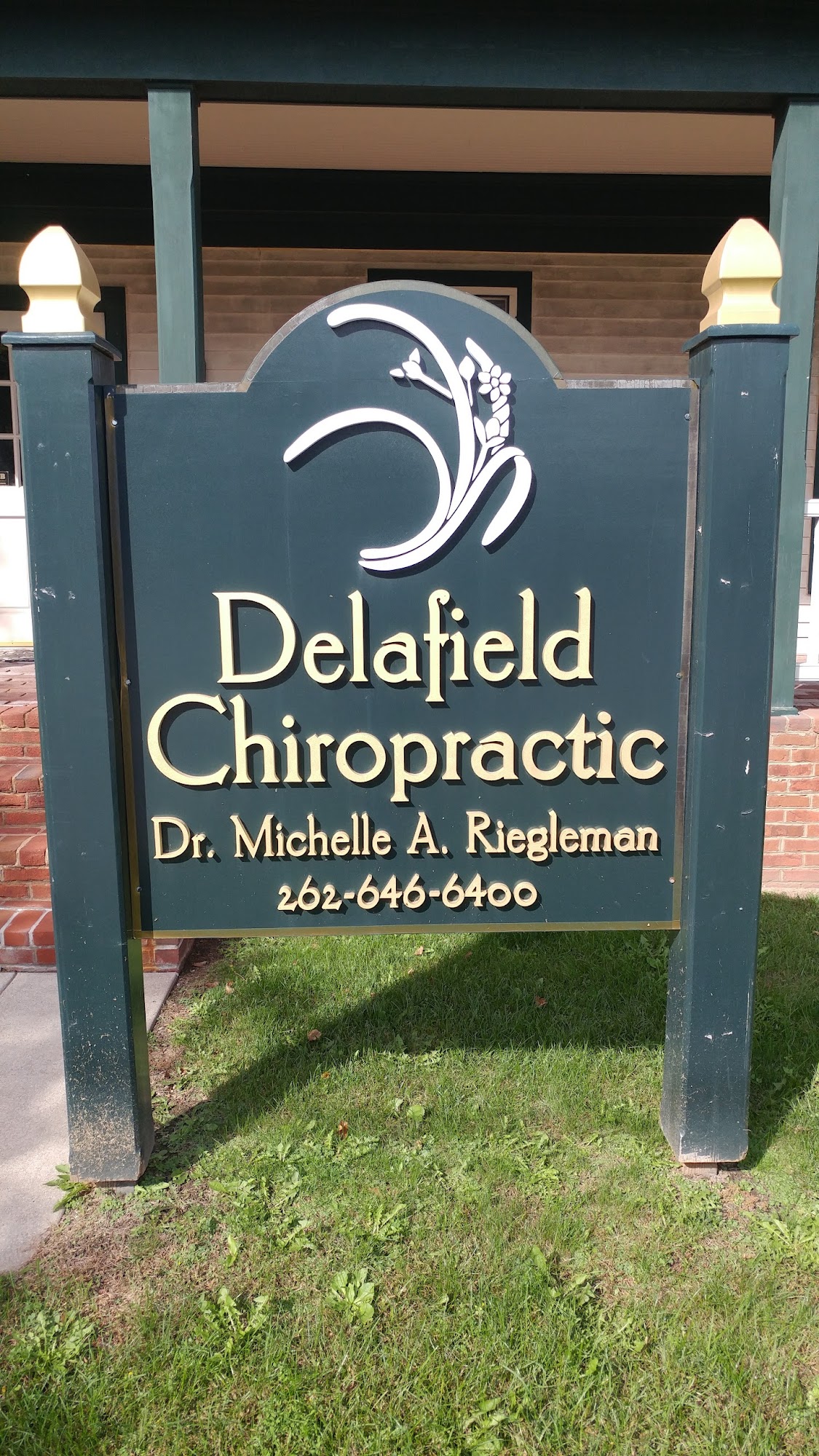 Delafield Chiropractic 403 Genesee Street, Delafield Wisconsin 53018