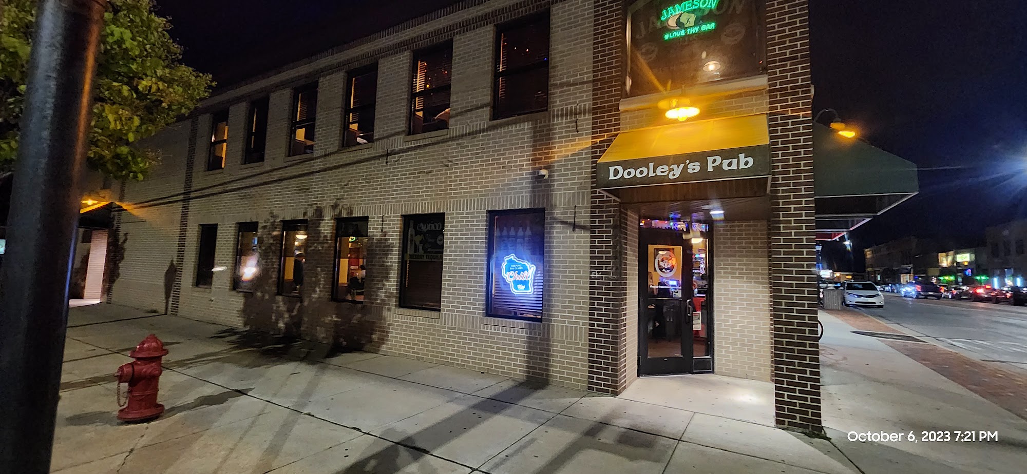 Dooley's Pub