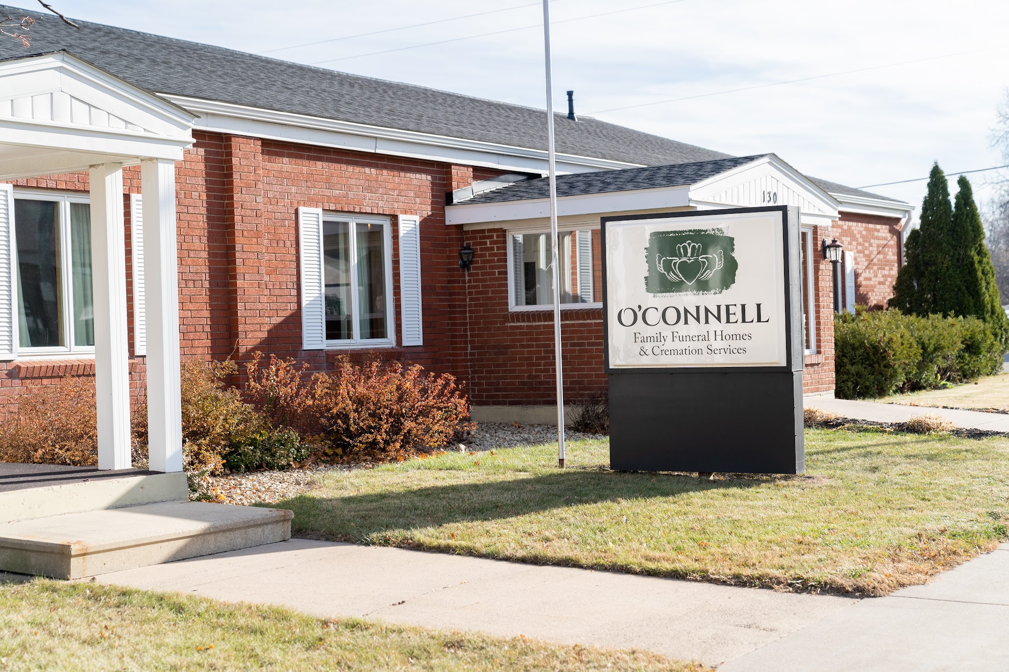 O'Connell Family Funeral Homes & Cremation 130 N Grant St, Ellsworth Wisconsin 54011