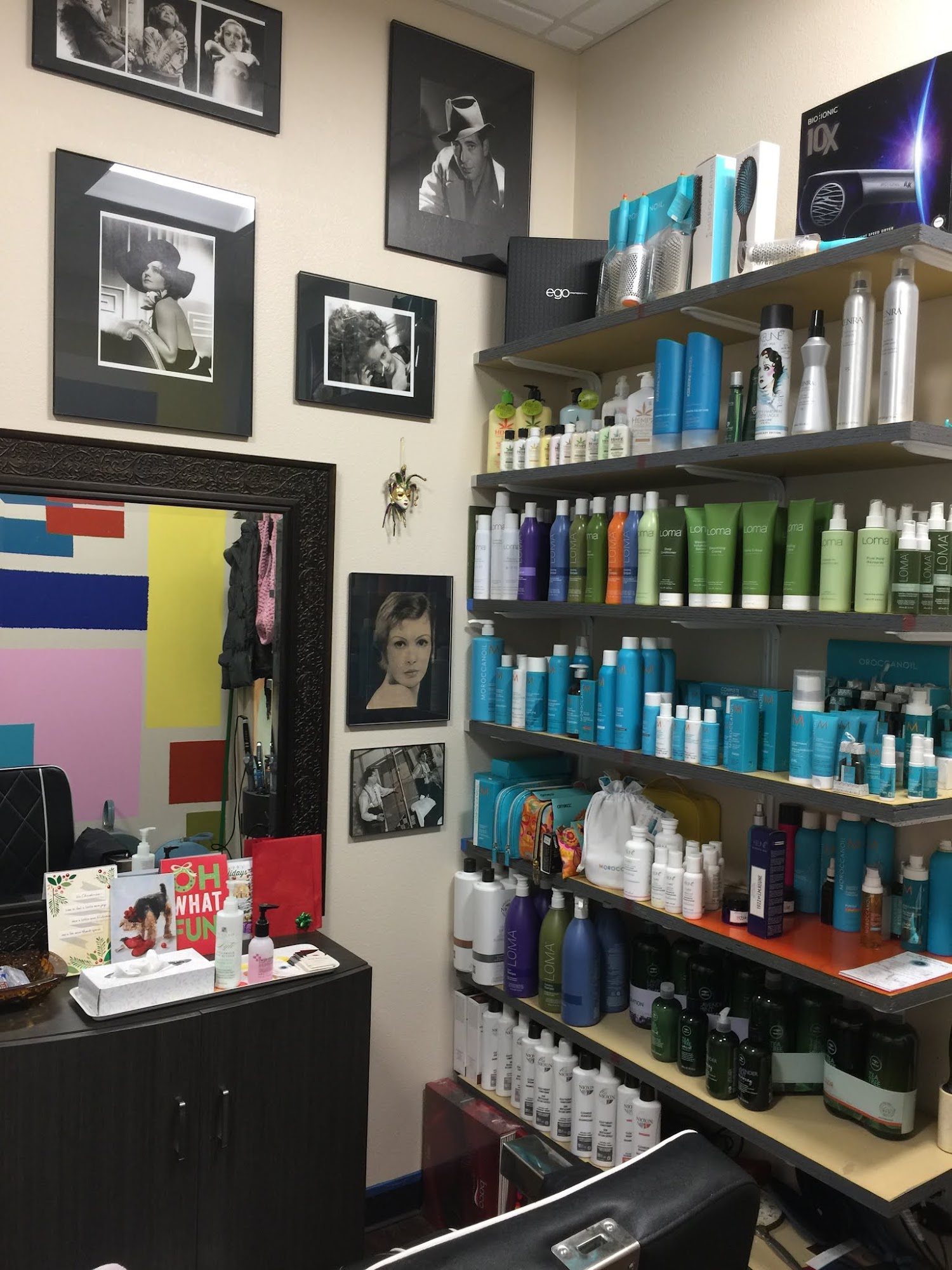 Lynnle Hair Design - Phenix Salon Suites East Side