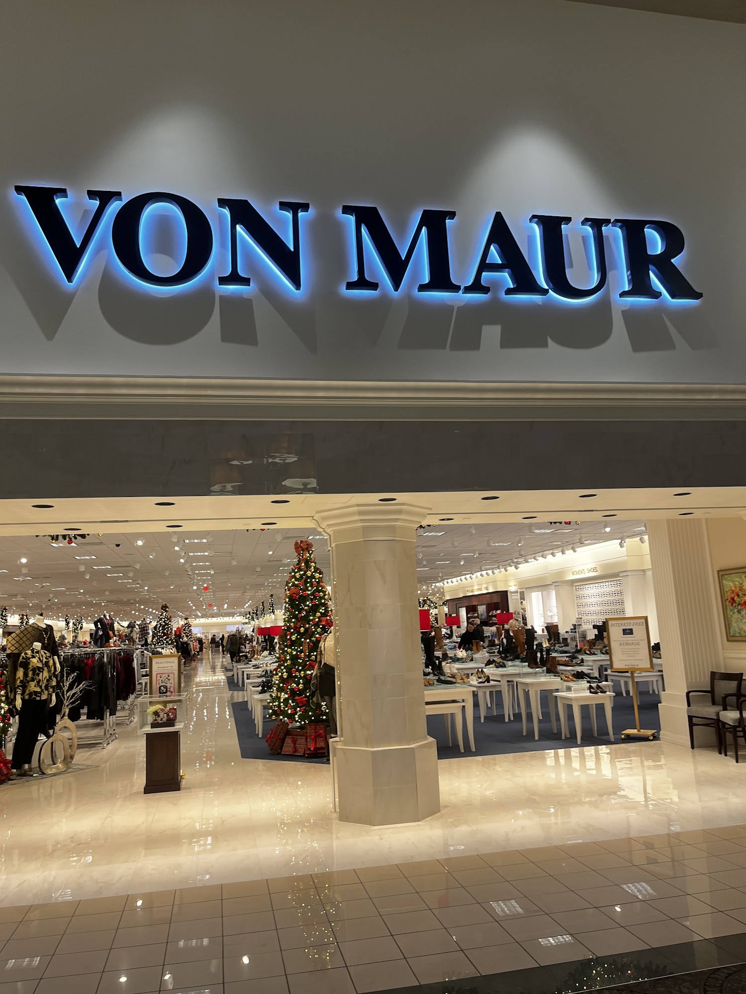 Von Maur