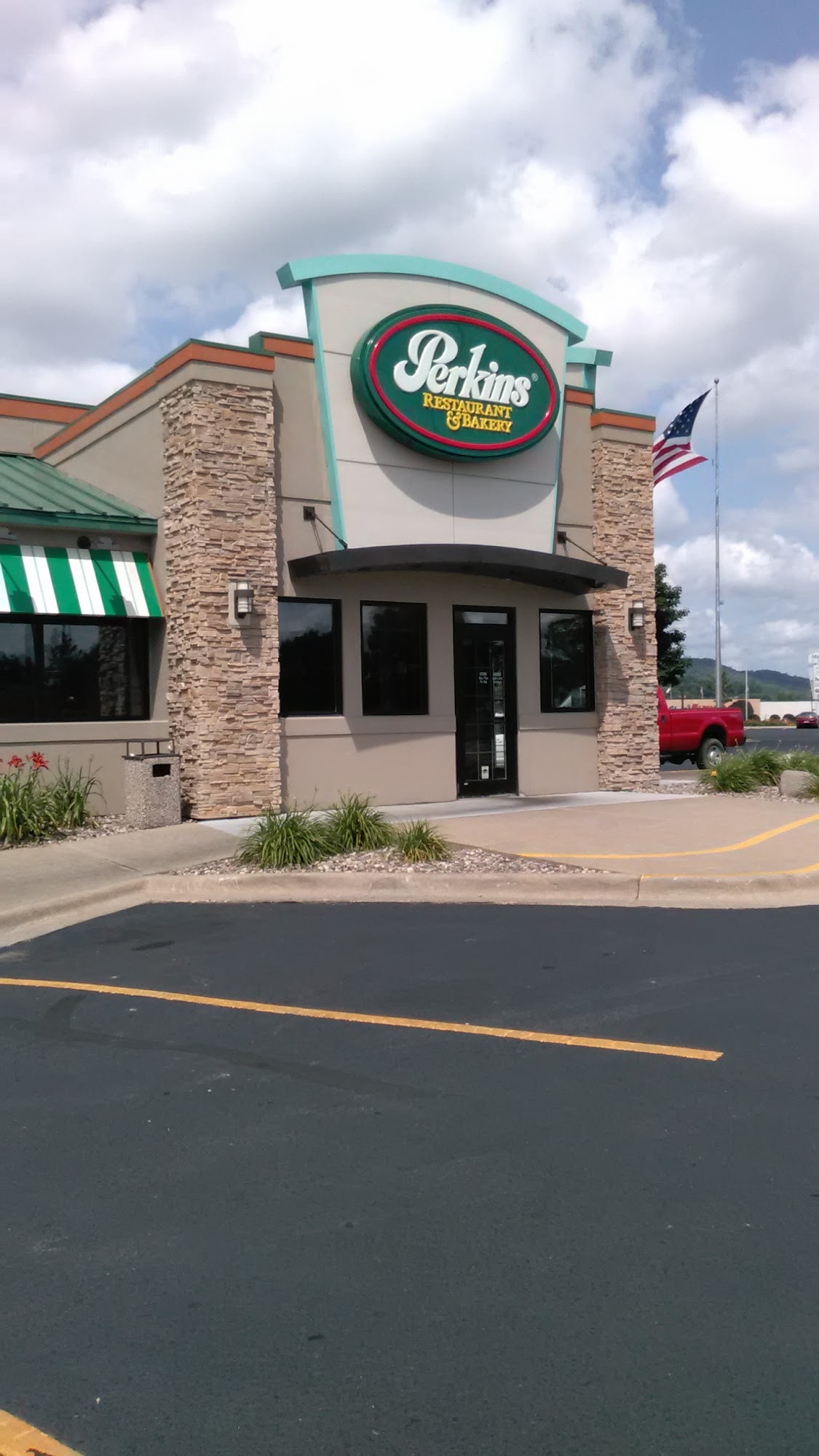 Perkins Restaurant & Bakery