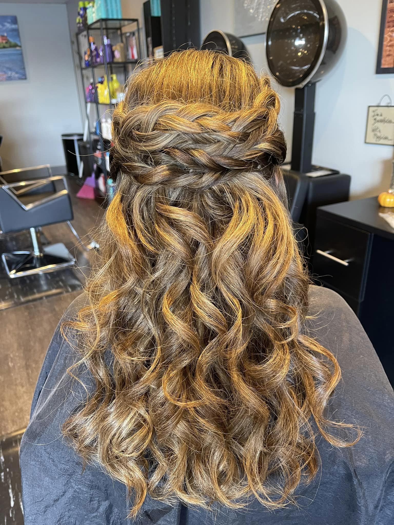 Halo Hair Design 2589 Post Rd, Plover Wisconsin 54467
