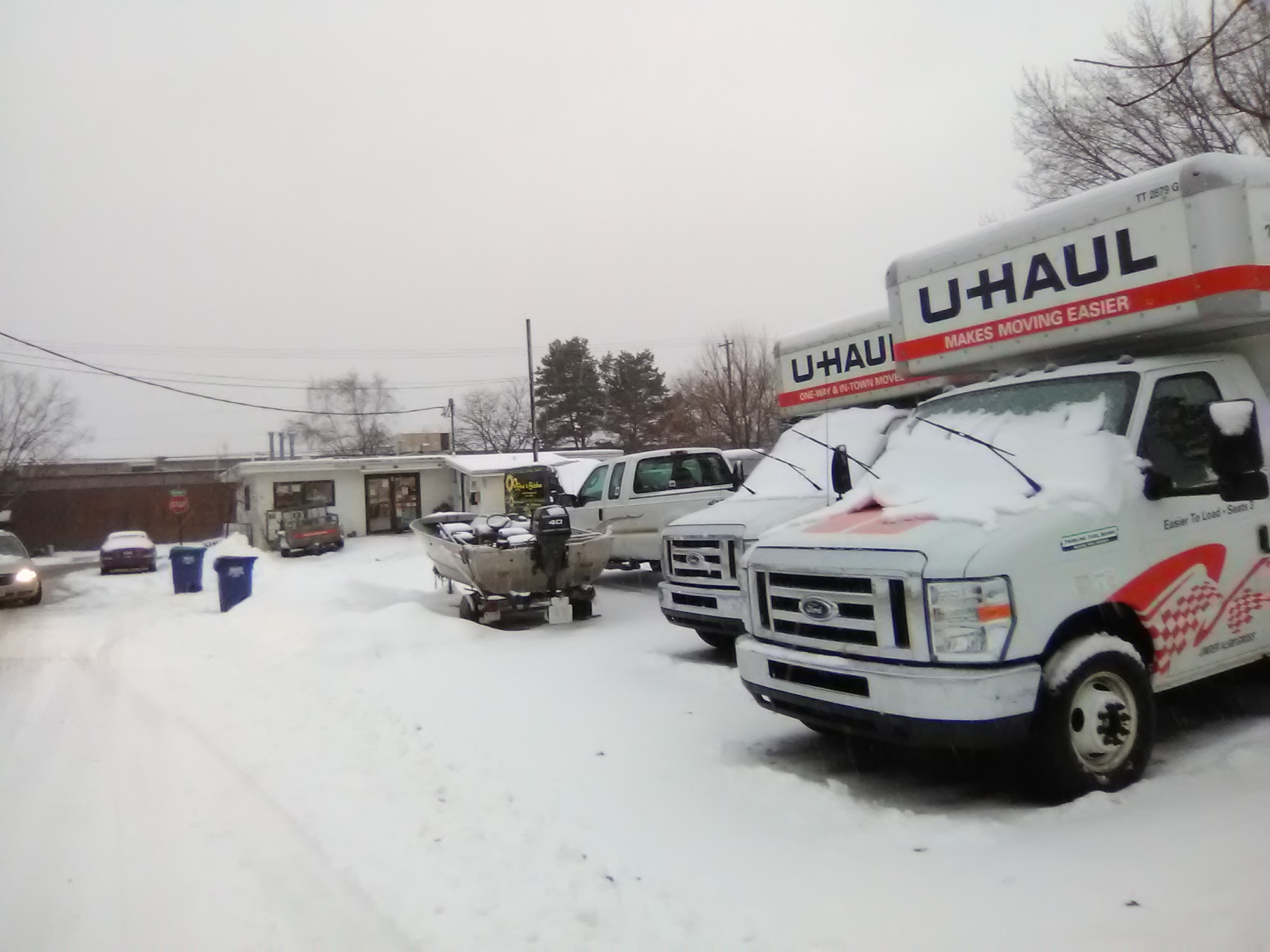 U-Haul Neighborhood Dealer