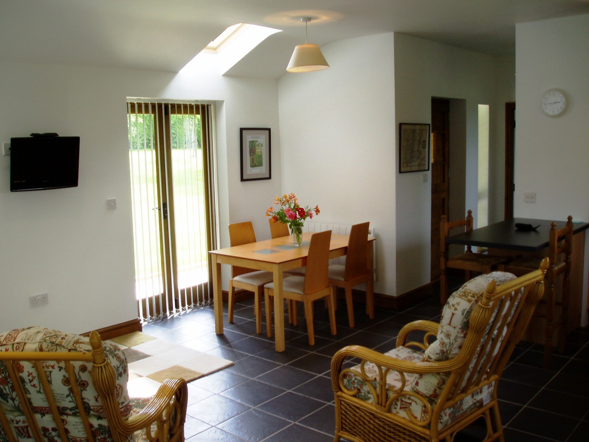 East Lodge stables, East Lodge Farm