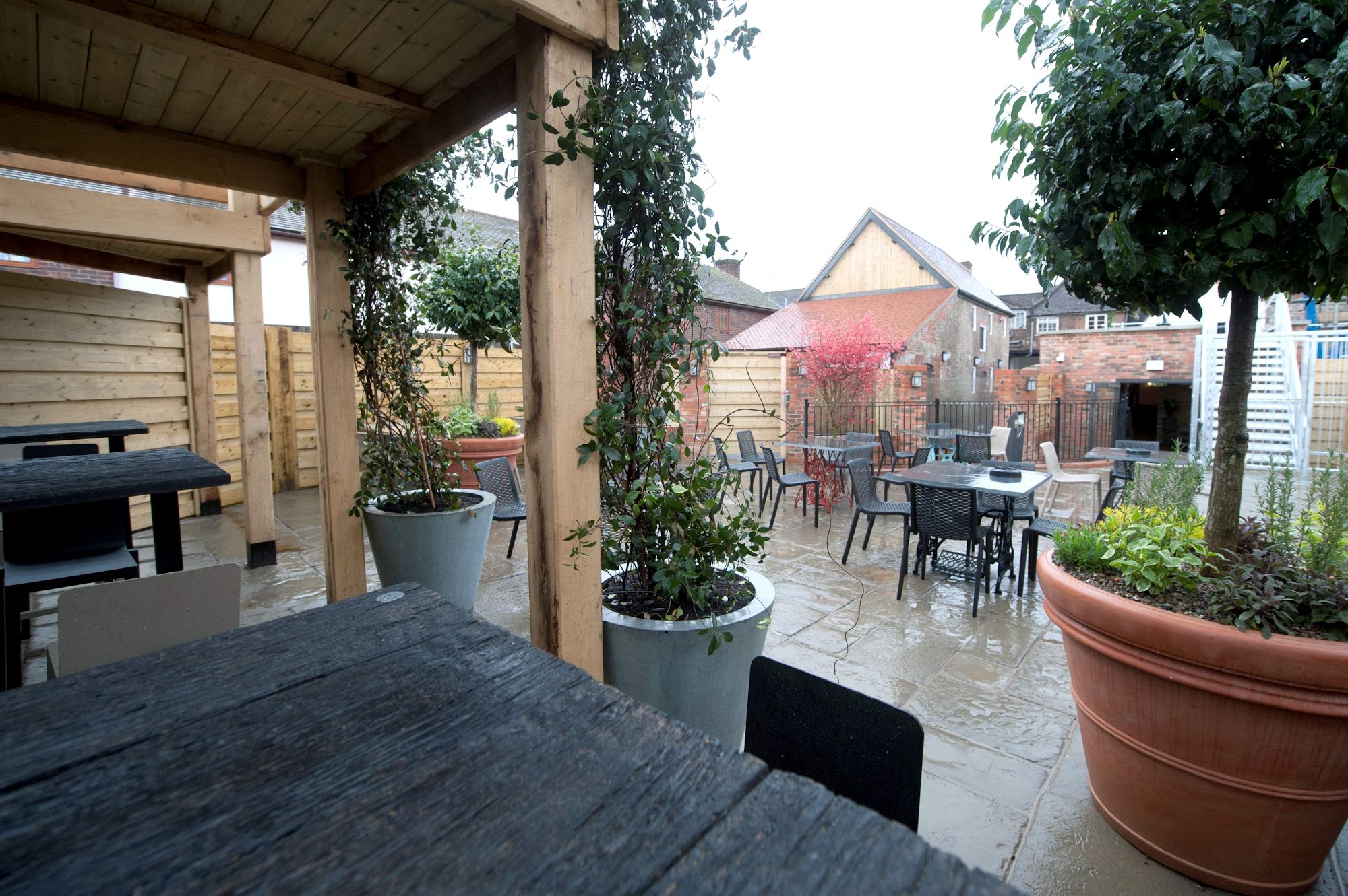 The Bath Arms - JD Wetherspoon 41 Market Pl, Warminster