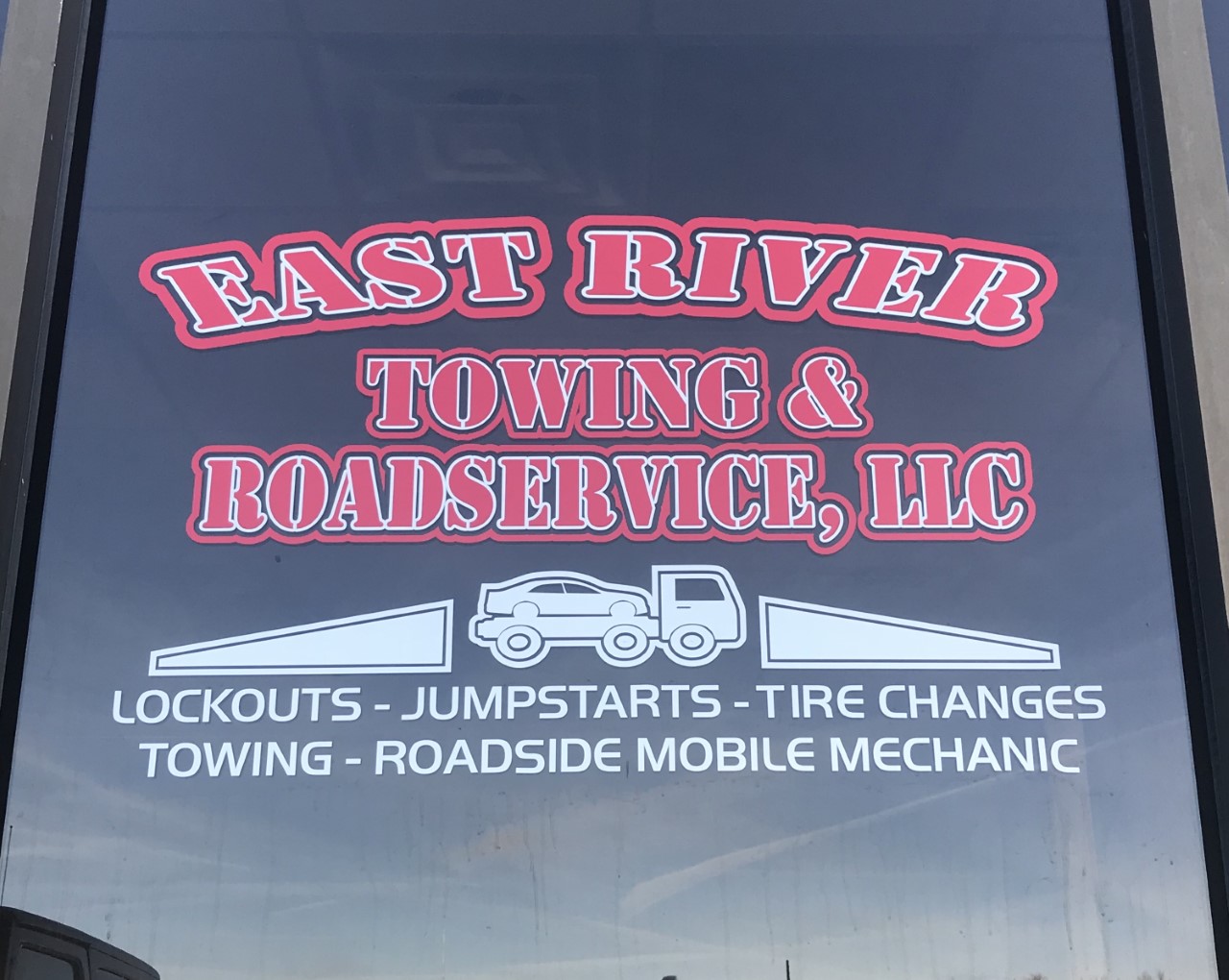 East River Towing & Roadservice, LLC Monte Vista Park, 3450 Maple Acres Rd, Bluefield West Virginia 24701